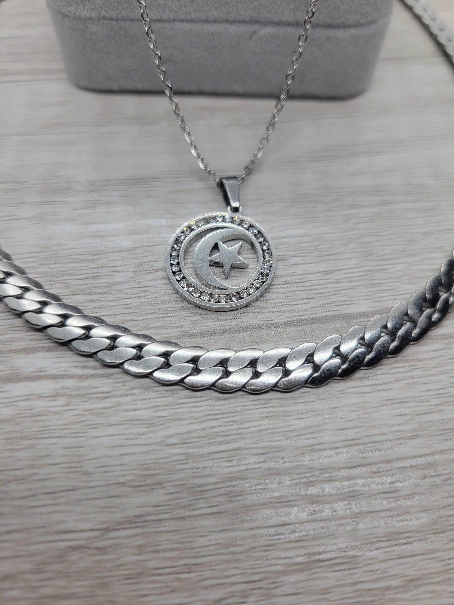 SIA STATEMENT CHAIN CHOKER