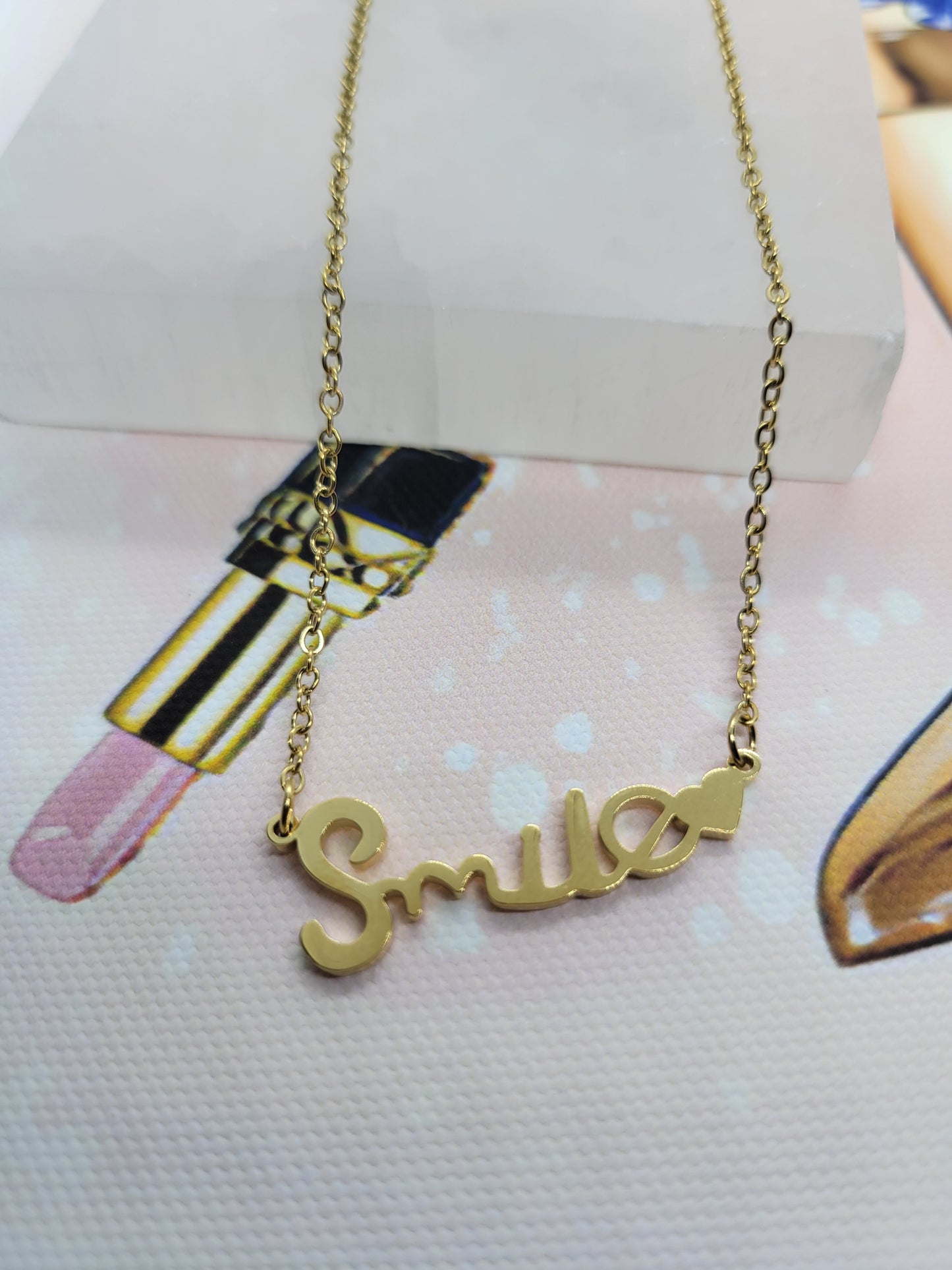SMILE CHARM NECKLACE
