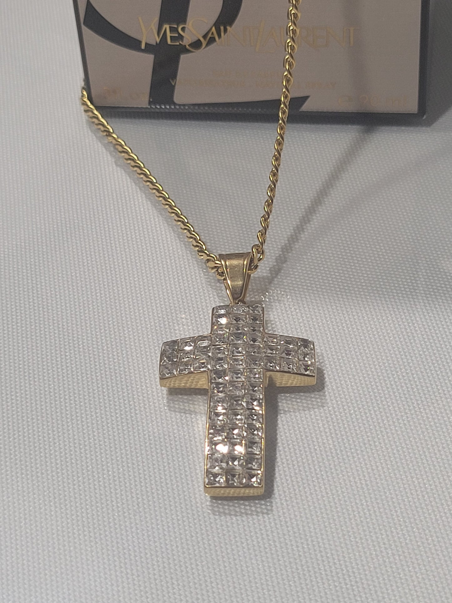 CRYSTAL CROSS NECKLACE