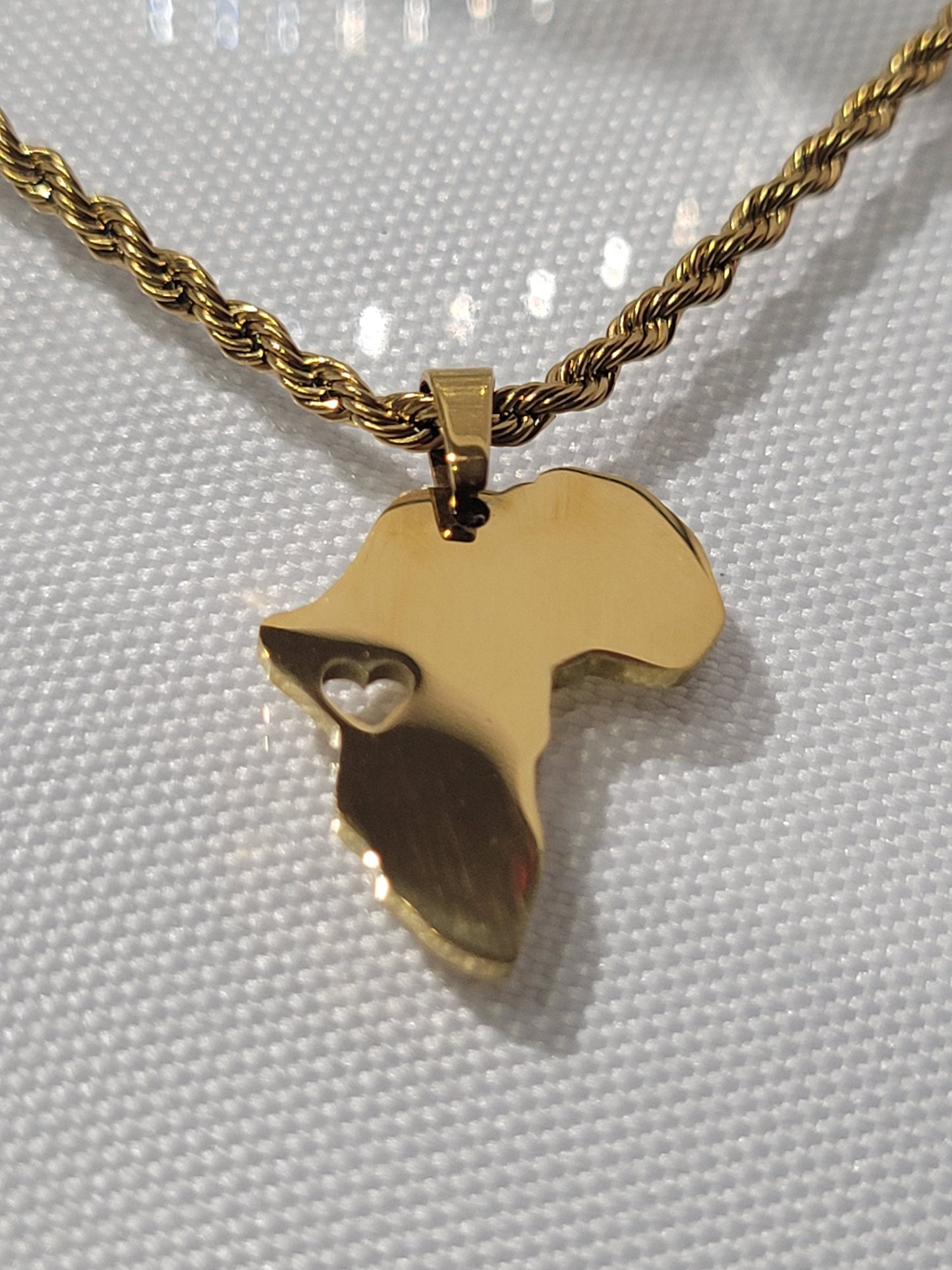 ASIA-MAE NECKLACE