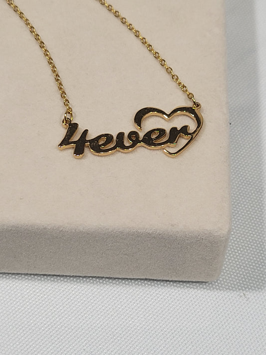 4EVER LOVE CHARM NECKLACE