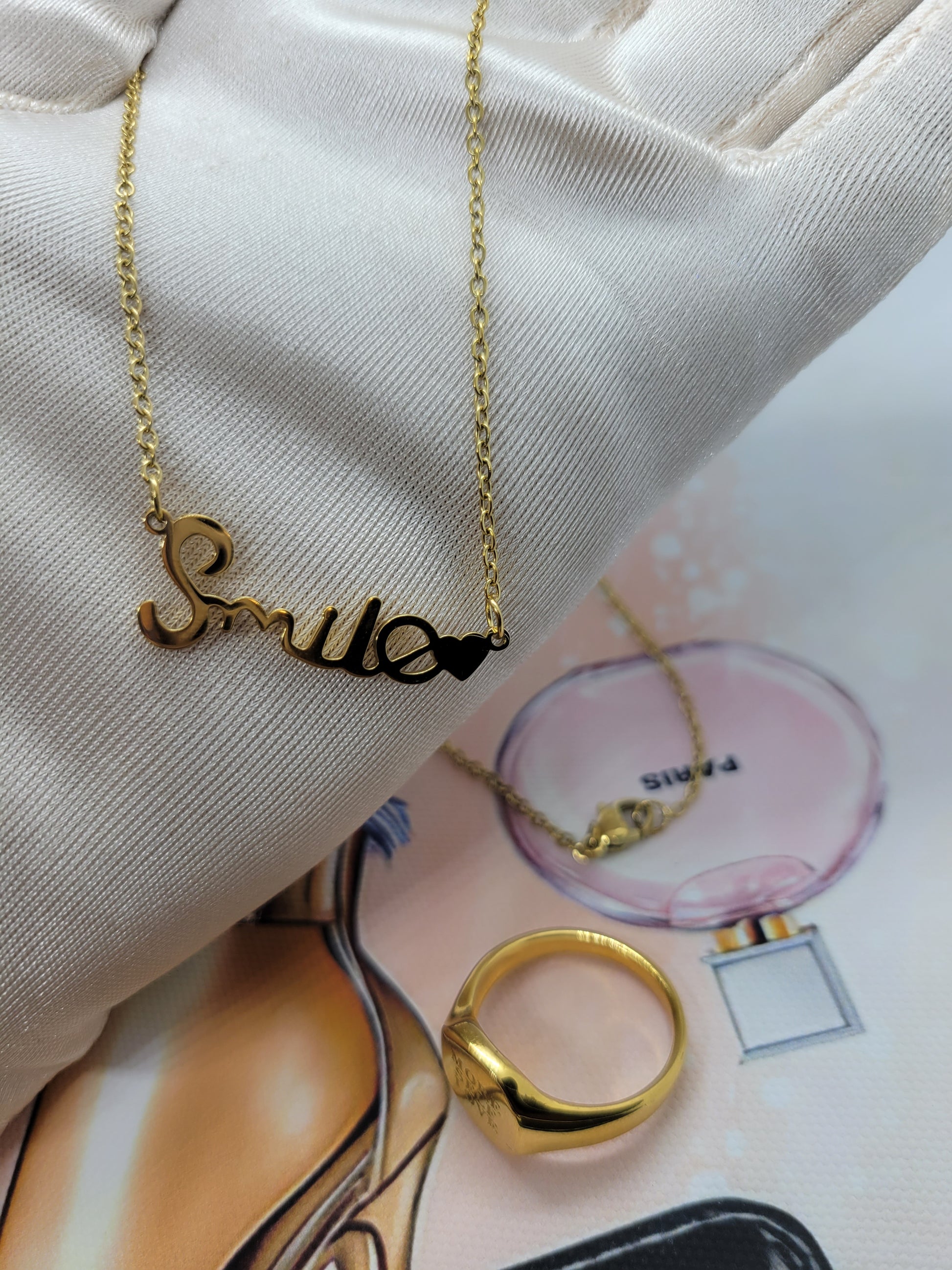 T charm necklace Outlet