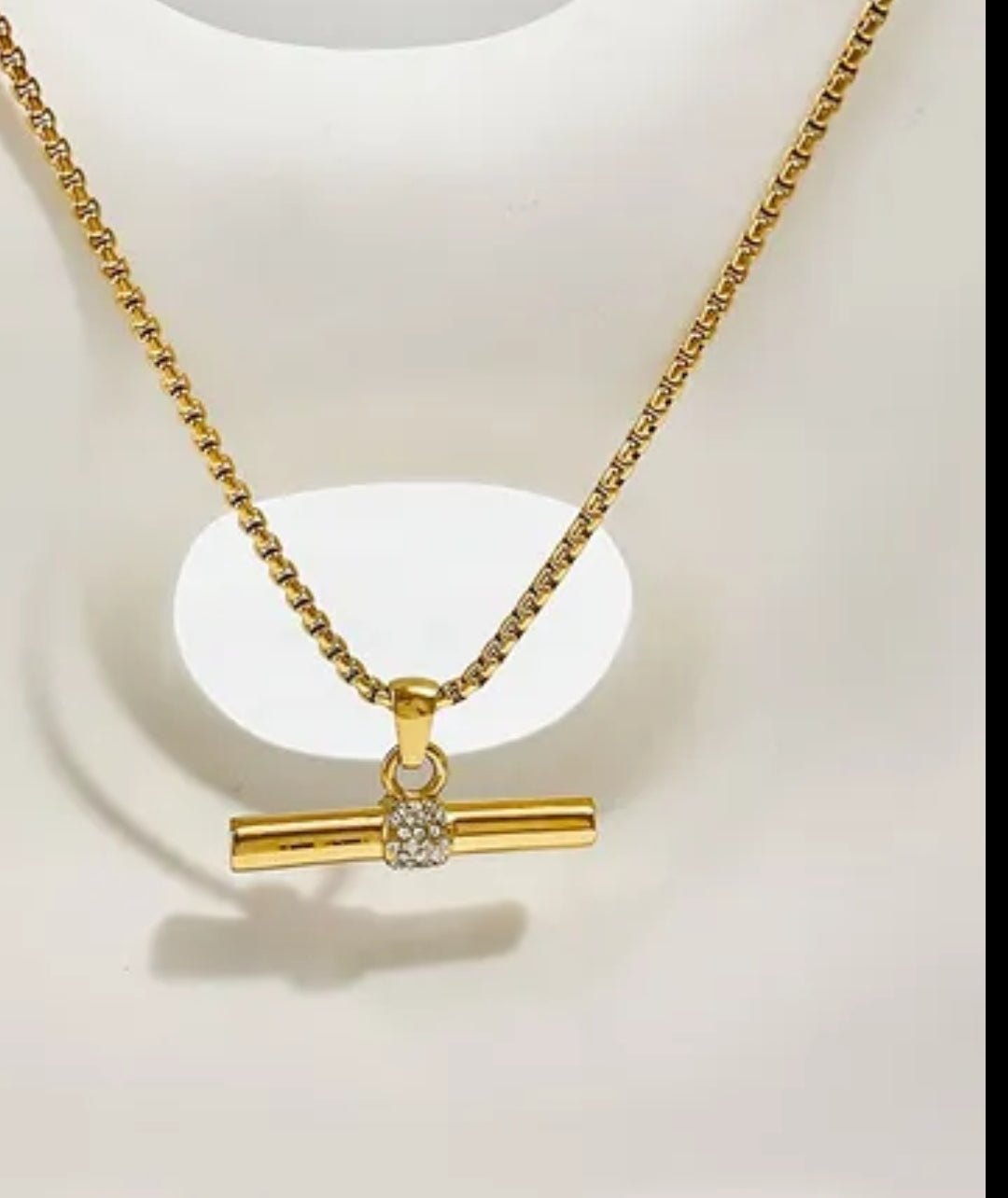 T-CHARMS PENDANT NECKLACE